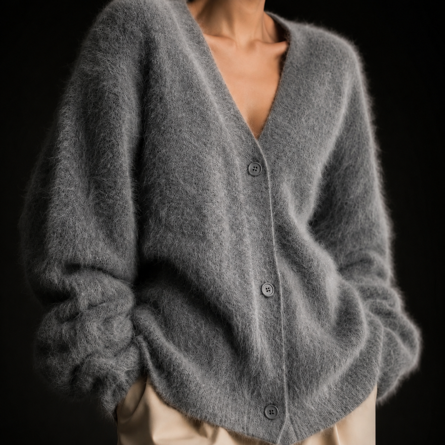 JUNELLA | SOFT V-NECK KNITTED CARDIGAN