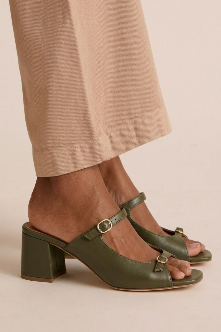 VALENTINA | ELEGANT SUMMER SANDALS