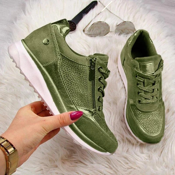 PENELOPE | COMFORTABLE ZIP-UP TRAINERS