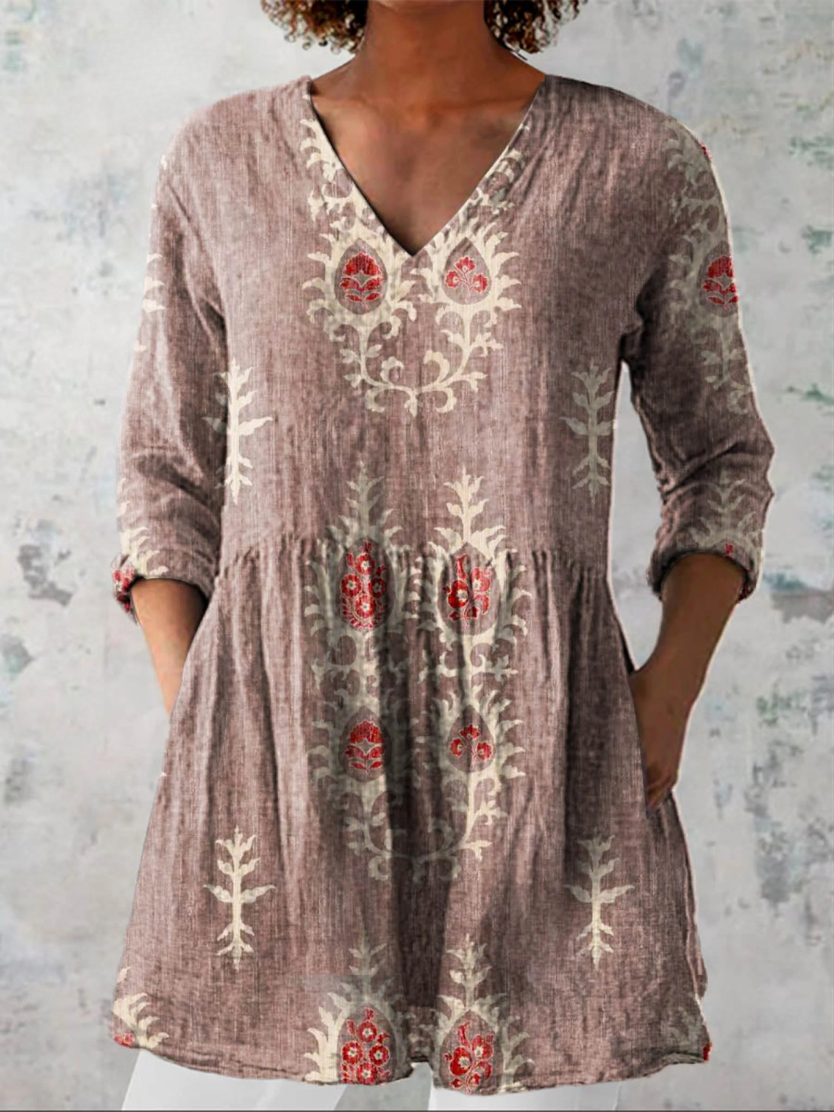 ELISE | LONG BLOUSE WITH V-NECK