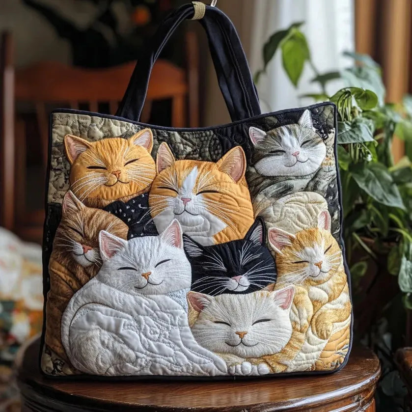 DREAM | HANDCRAFTED DREAM PADDED BAG