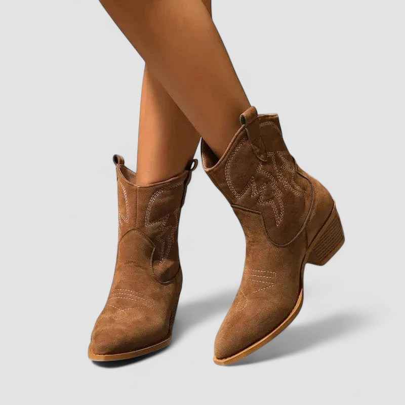 FREYA | WESTERN-INSPIRED ANKLE BOOTS