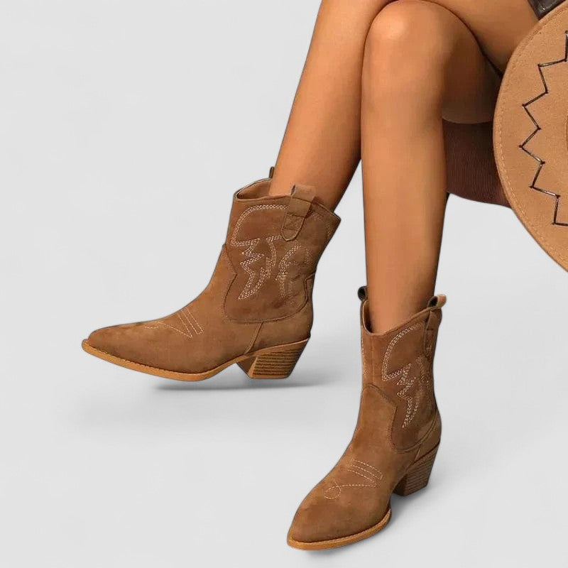 FREYA | WESTERN-INSPIRED ANKLE BOOTS