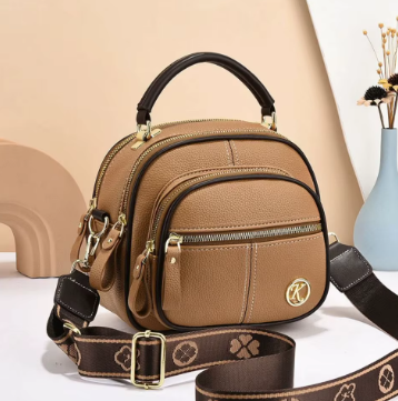 ANNABEL | COMPACT CROSSBODY BAG