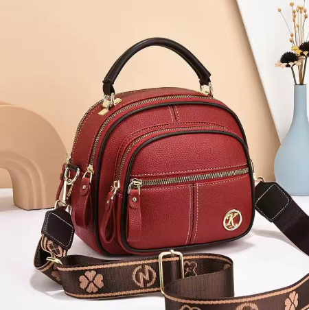 ANNABEL | COMPACT CROSSBODY BAG
