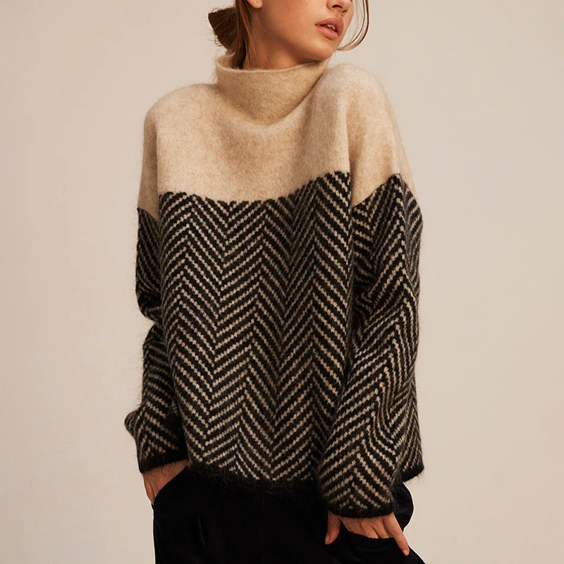 AMELIA | TRENDY SWEATER WITH HIGH NECK